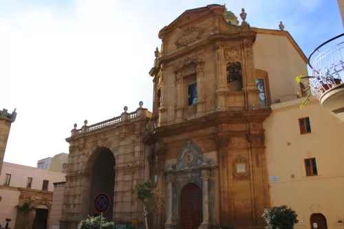 Facciata Santuario Maria Ss. Addolorata