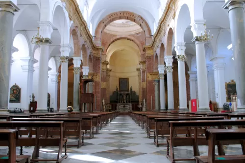 St Thomas of Chanterbury (Mother Church) nave