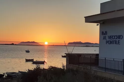 B&amp;B Vecchio Pontile Tramonto