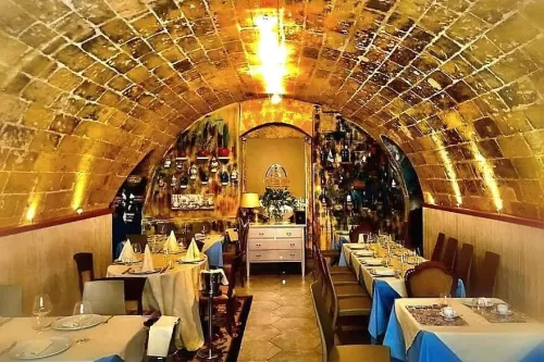 Le Caserie (The Farmhouses' Restaurant) - main entrance room