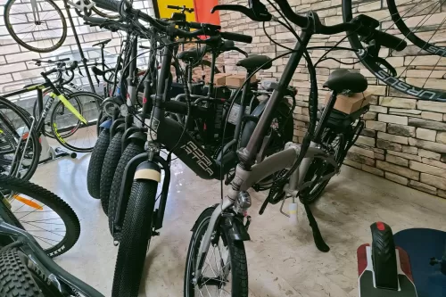 Ciclomania - electric bikes and scooter store