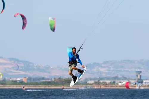 Marsala Kitesurf - salto kite