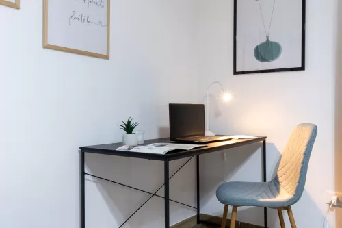 Terra d'Occidente - Desk for a three-bedroom apartment